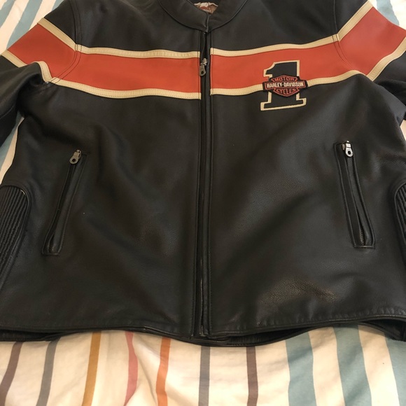 Harley Davidson all leather large riding jacket. - Picture 3 of 4